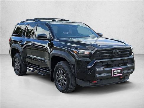 Used 2026 Toyota 4Runner SR5 AWD/4WD image 3