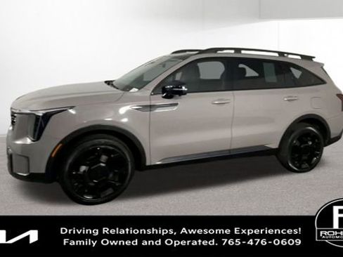 Used 2025 Kia Sorento SX image 5