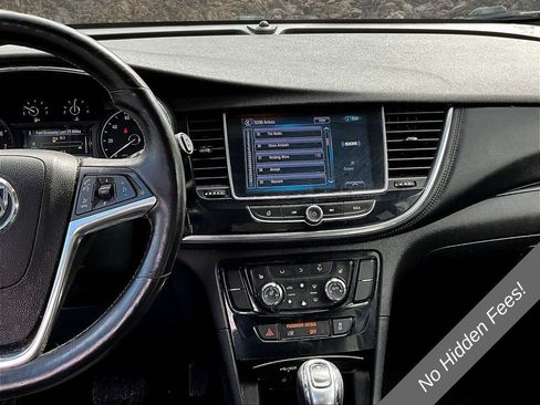 Used 2018 Buick Encore Essence FWD image 6