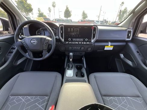 New 2026 Nissan Frontier SV w/ All-Weather Content Package image 5