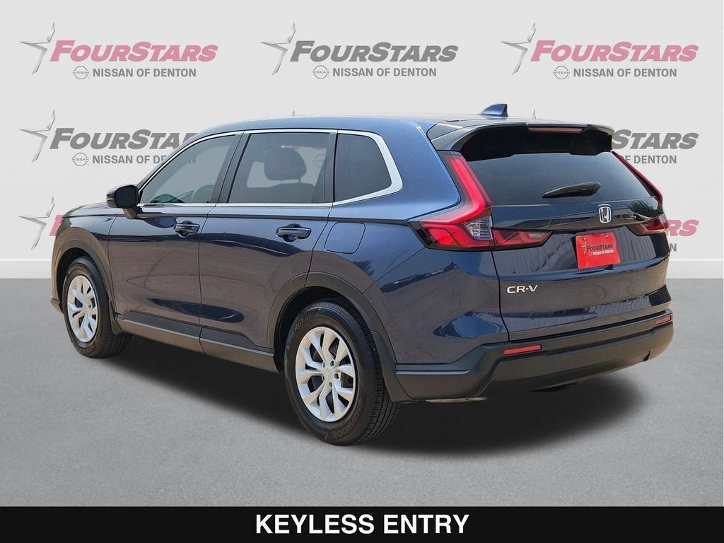 Used 2025 Honda CR-V LX image 7