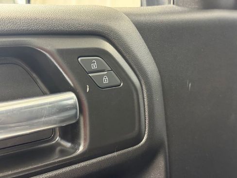 Used 2020 Chevrolet Silverado 1500 W/T w/ WT Safety Package image 10