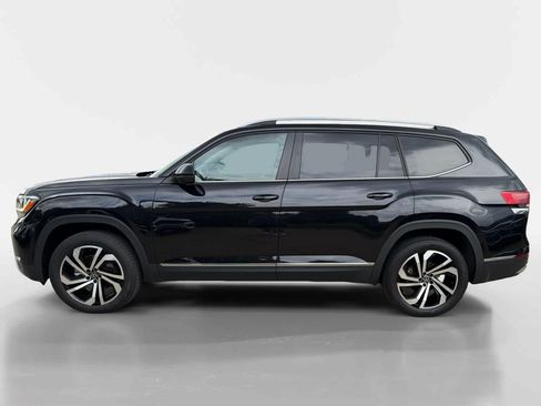 Used 2023 Volkswagen Atlas SEL AWD/4WD image 3