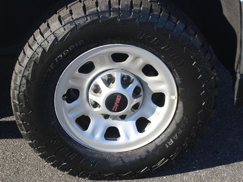 Used 2023 GMC Sierra 3500 Pro w/ Convenience Package image 33