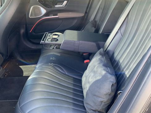 Used 2023 Mercedes-Benz EQS 450+ Sedan image 10