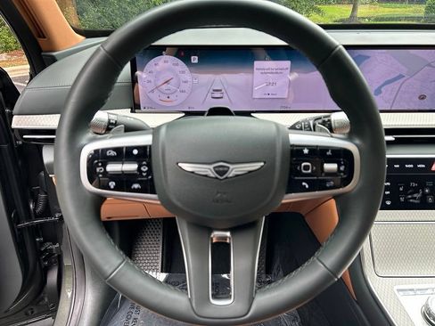 Certified 2026 Genesis GV80 3.5T Advanced AWD/4WD image 8