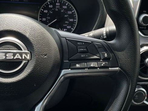 Used 2024 Nissan Sentra SV FWD image 15