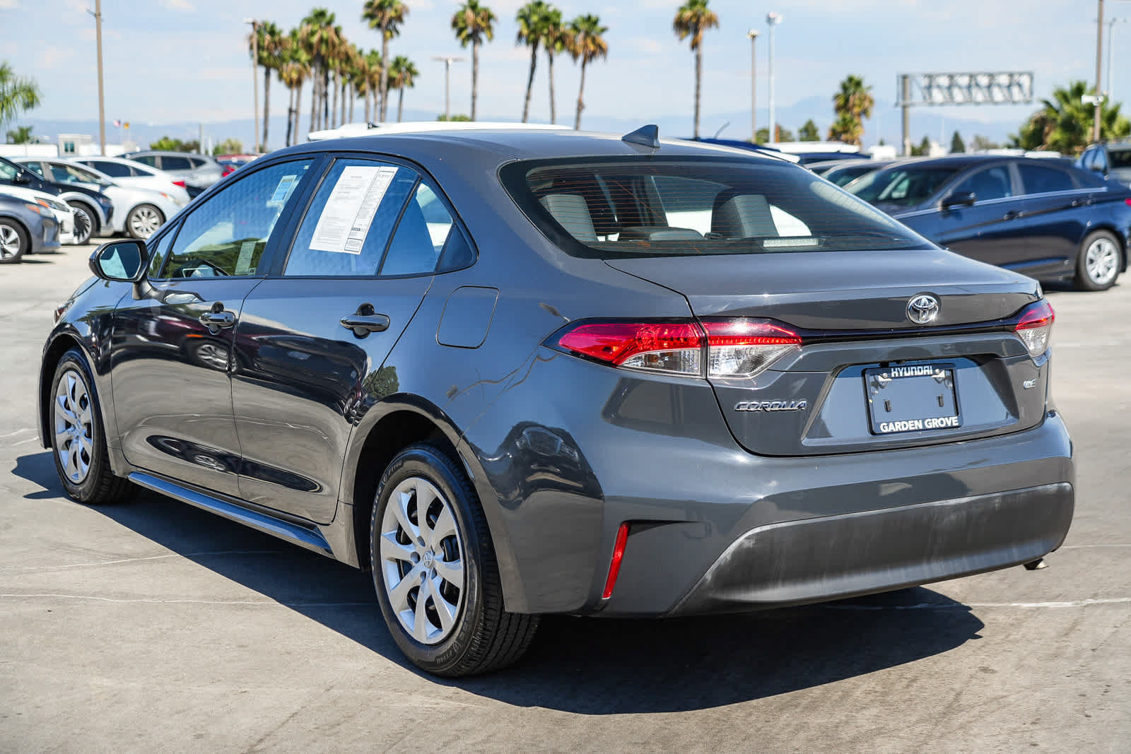 Used 2024 Toyota Corolla LE FWD image 8