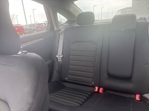 Used 2014 Ford Fusion SE image 12