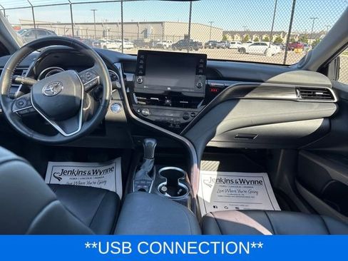 Used 2024 Toyota Camry XLE w/ Navigation Package FWD image 10