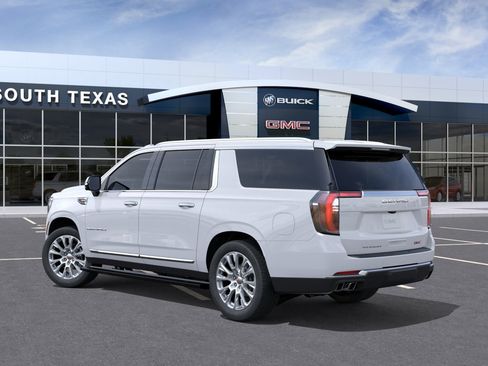 New 2026 GMC Yukon XL Denali w/ Denali Reserve Package RWD image 3
