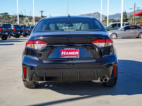 New 2026 Toyota Corolla SE FWD image 10