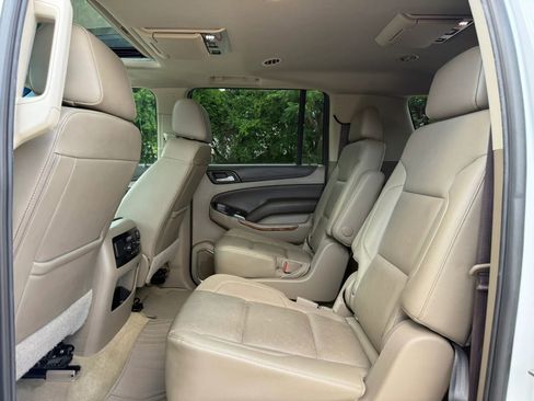 Used 2017 Chevrolet Suburban Premier RWD image 12
