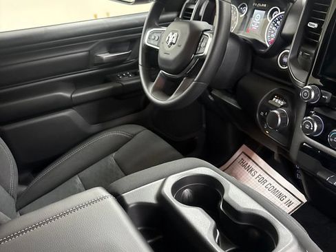 New 2026 RAM 1500 Express AWD/4WD image 23