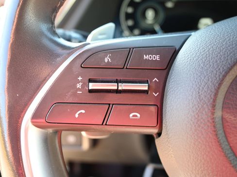 Used 2023 Hyundai Sonata Limited w/ Cargo Package image 21