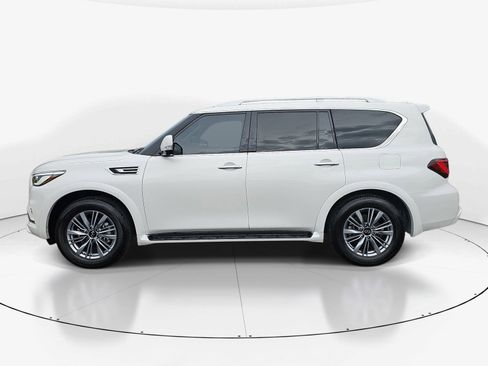 Used 2022 INFINITI QX80 Luxe w/ All-Season Package AWD/4WD image 7