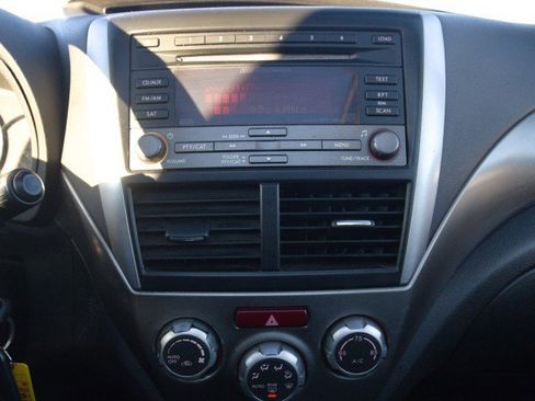 Used 2009 Subaru Forester 2.5X L.L. Bean image 18