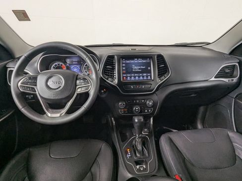 Used 2021 Jeep Cherokee Latitude Lux w/ Comfort/Convenience Group FWD image 14