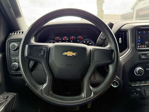 Used 2024 Chevrolet Silverado 2500 W/T w/ WT/CX Safety Package AWD/4WD image 7