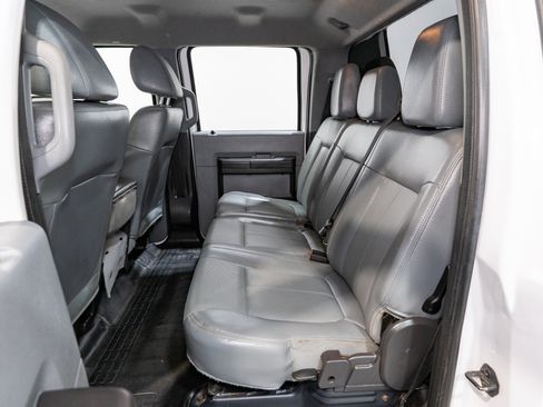 Used 2016 Ford F250 XL w/ Power Equipment Group RWD image 27