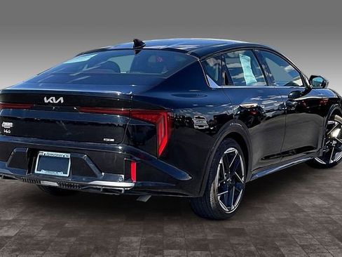 Used 2025 Kia K4 GT-Line w/ GT-Line Premium Package image 2