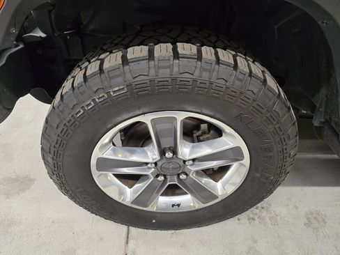 Certified 2021 Jeep Wrangler Unlimited Sahara image 9