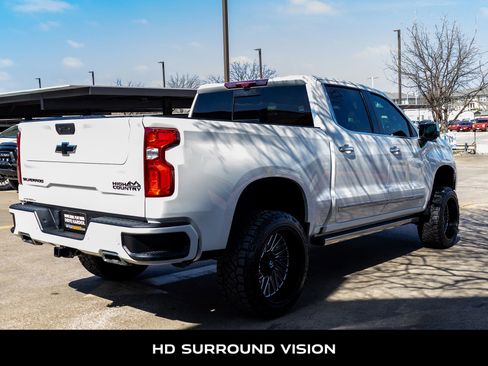 Used 2024 Chevrolet Silverado 1500 High Country w/ Technology Package image 9