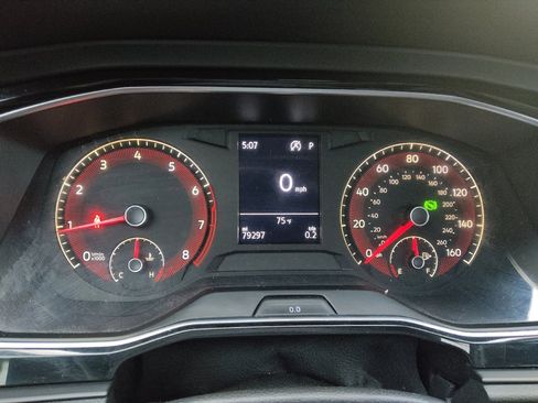 Used 2019 Volkswagen Jetta R-Line FWD image 23