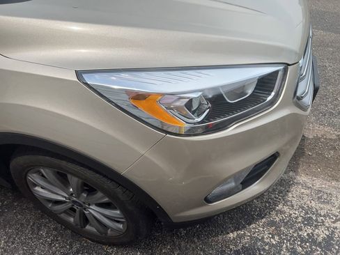 Used 2017 Ford Escape Titanium FWD image 20