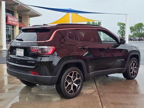 Used 2025 Jeep Compass Limited AWD/4WD image 5