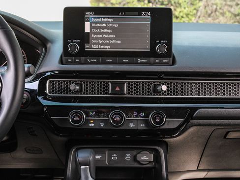 Used 2025 Honda Civic Sport image 15