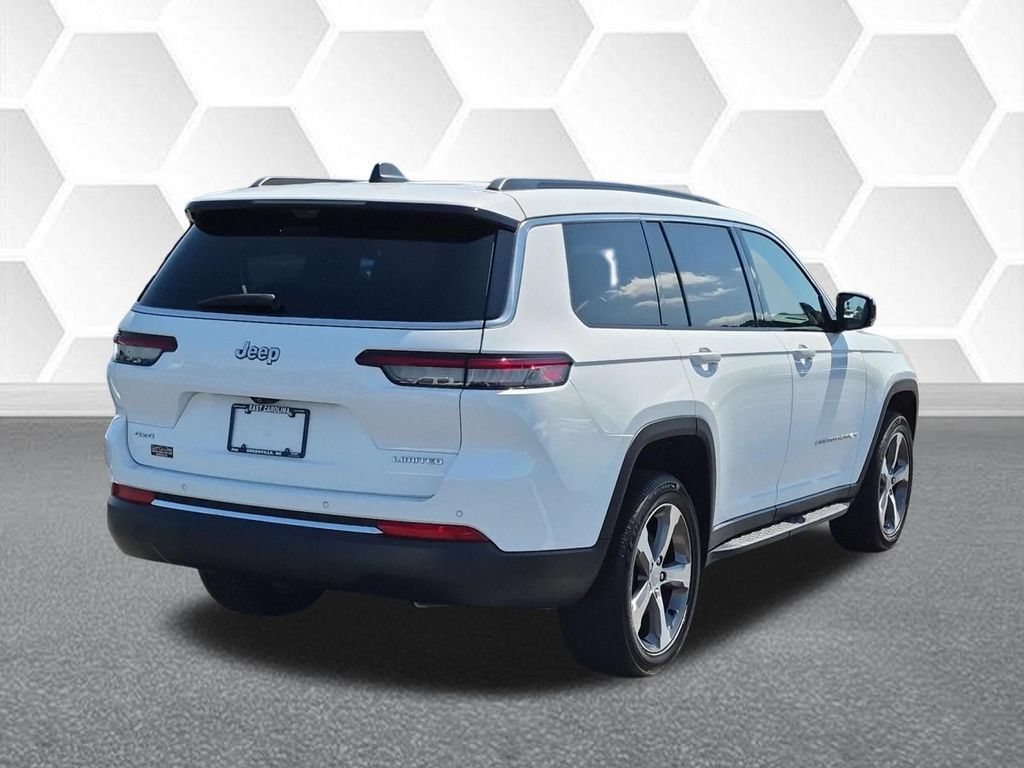 Certified 2025 Jeep Grand Cherokee L Limited w/ Luxury Tech Group II AWD/4WD image 3