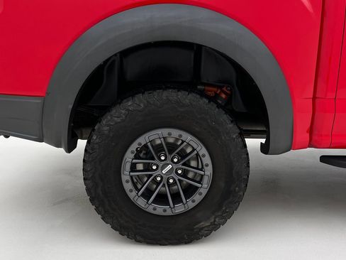 Used 2020 Ford F150 Raptor w/ Equipment Group 802A Luxury image 28