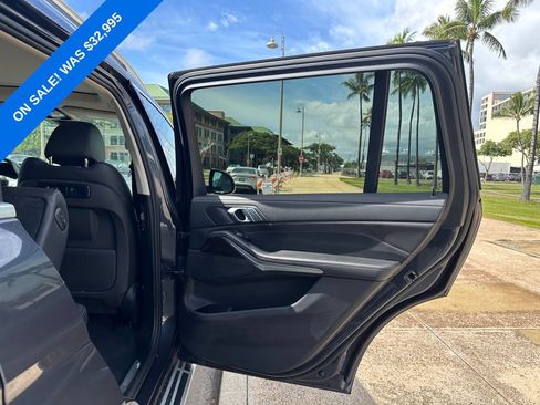 Used 2020 BMW X7 xDrive40i w/ Cold Weather Package AWD/4WD image 23