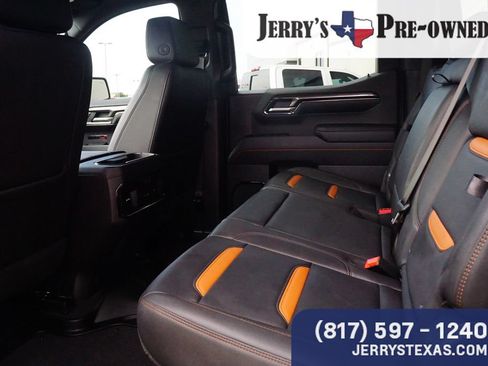 Used 2024 GMC Sierra 1500 AT4 w/ Technology Package AWD/4WD image 21