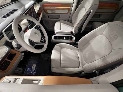 New 2025 Volkswagen ID. Buzz Pro S Plus image 27