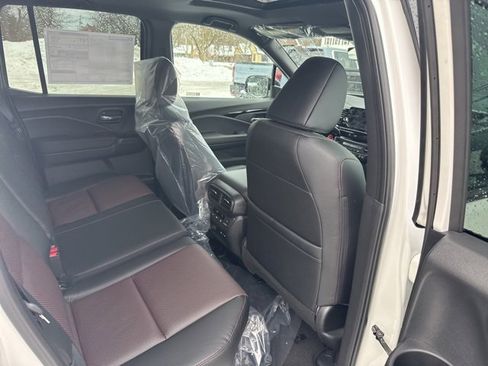 New 2026 Honda Ridgeline Black Edition image 14
