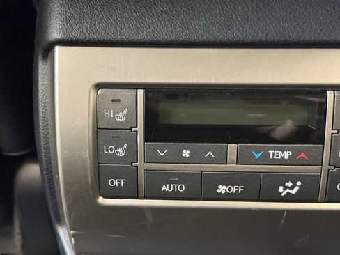 Used 2017 Lexus GX 460 Premium w/ Premium Package AWD/4WD image 21