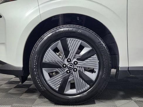 Certified 2025 Nissan Murano SL AWD/4WD image 21