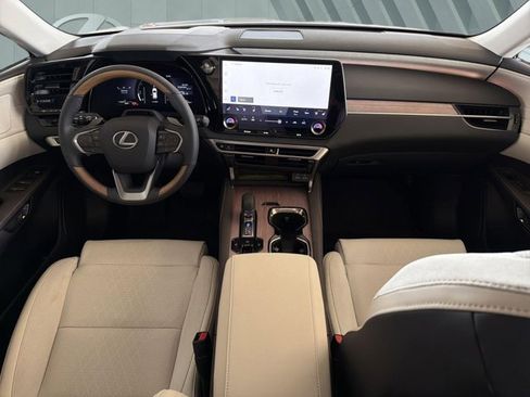 Certified 2025 Lexus RX 350 FWD w/ Convenience Package image 13