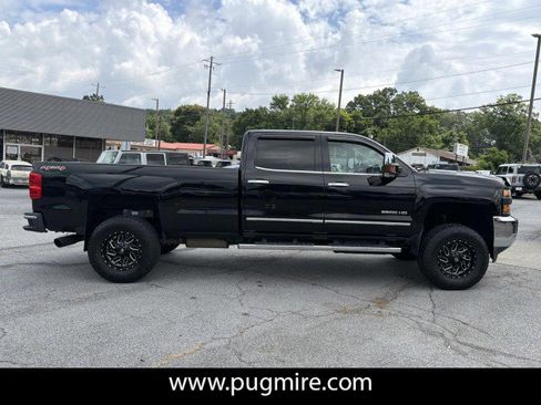 Used 2015 Chevrolet Silverado 2500 LTZ w/ Duramax Plus Package AWD/4WD image 8