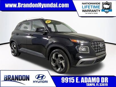 Used 2023 Hyundai Venue SEL w/ Cargo Package
