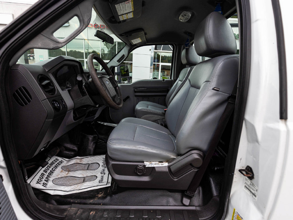 Used 2014 Ford F250 XL w/ Snow Plow Prep Package AWD/4WD image 20