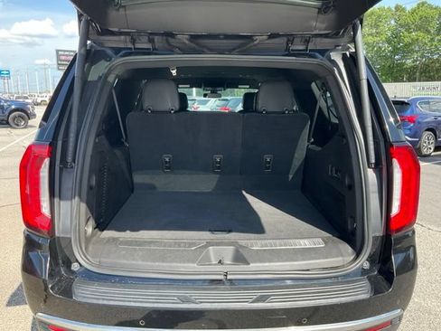Used 2021 GMC Yukon XL Denali AWD/4WD image 19