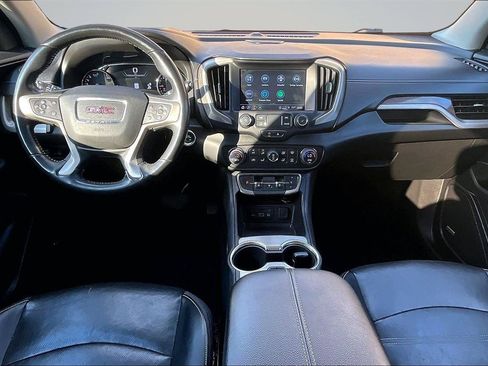 Used 2022 GMC Terrain Denali w/ Denali Premium Package AWD/4WD image 7