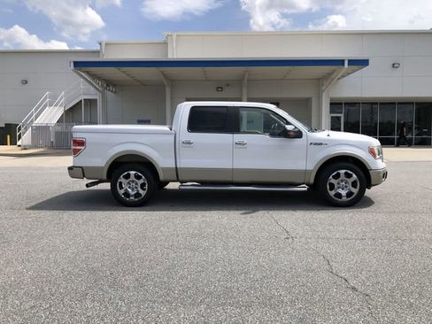 Used 2010 Ford F150 Lariat RWD image 9