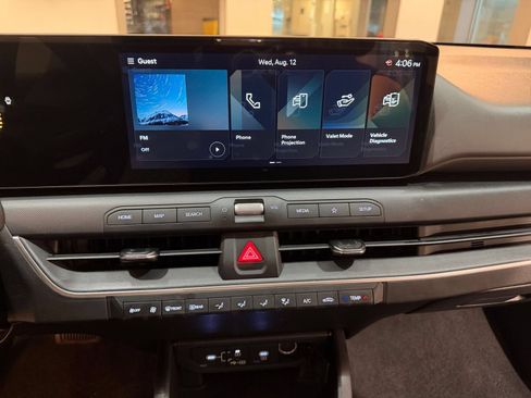 Used 2025 Kia K4 FWD image 17