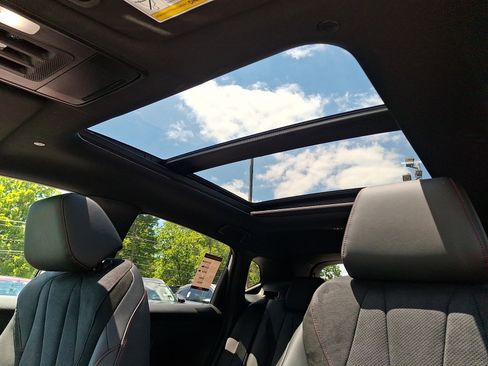 Certified 2025 Acura ADX A-Spec AWD/4WD image 14