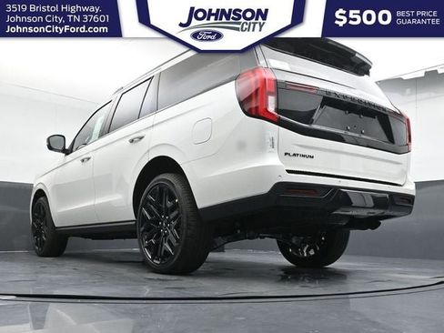New 2026 Ford Expedition Platinum w/ Stealth Performance Package AWD/4WD image 29