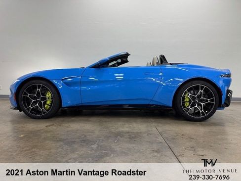 Used 2021 Aston Martin V8 Vantage Roadster RWD image 6